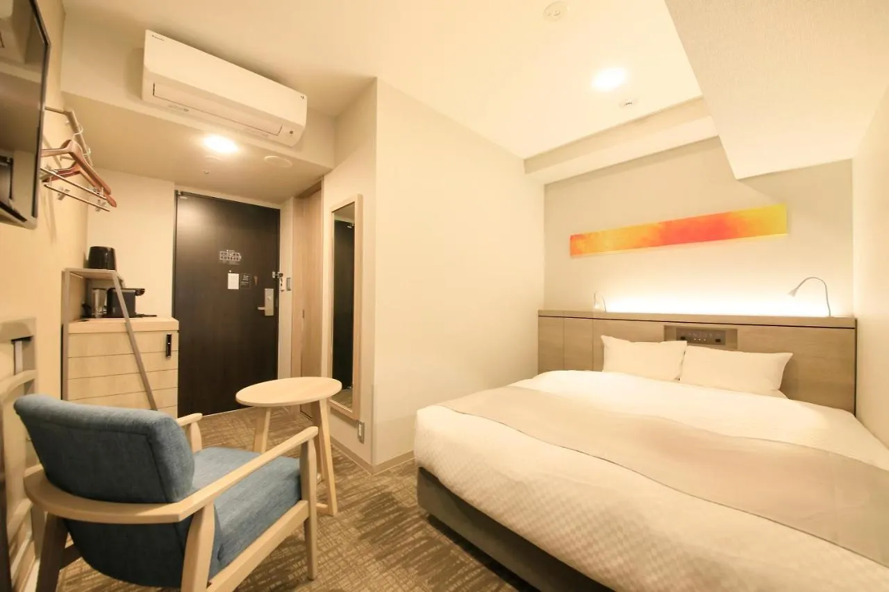 S-peria Inn Osaka Hommachi 3*,  Japan
