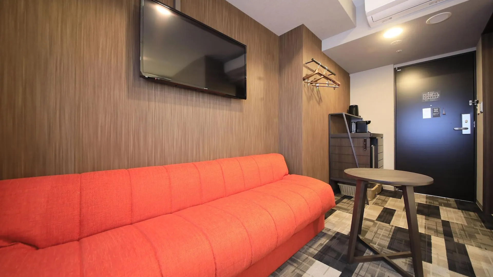 S-Peria Inn Osaka Hommachi