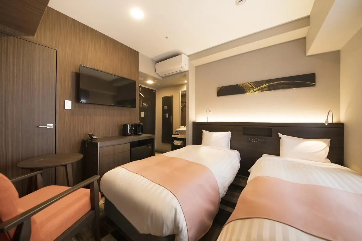 S-Peria Inn Osaka Hommachi