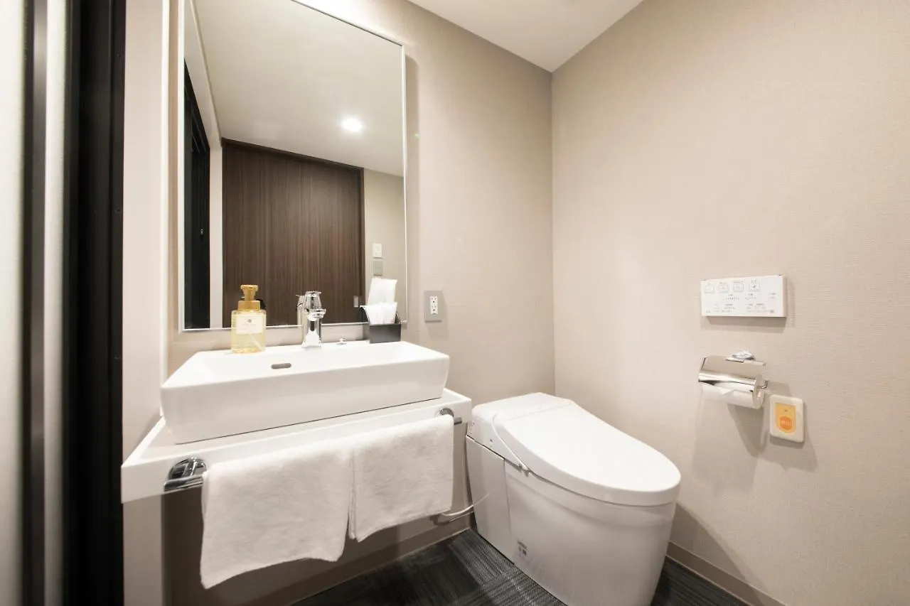 S-Peria Inn Osaka Hommachi Hotel