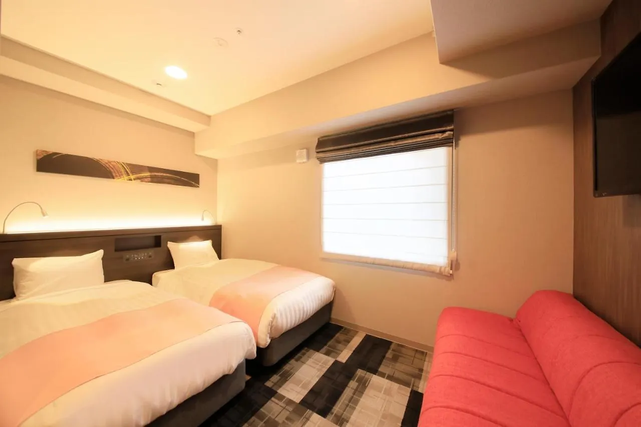 S-Peria Inn Osaka Hommachi 4*,  Japan