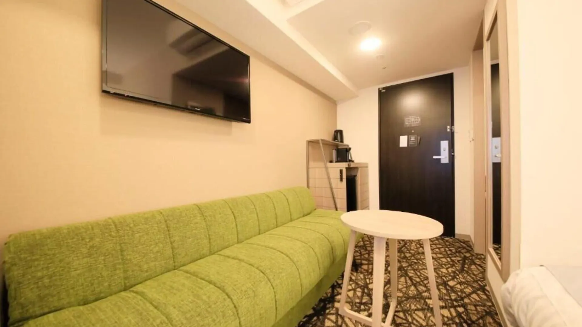 S-Peria Inn Osaka Hommachi Hotel